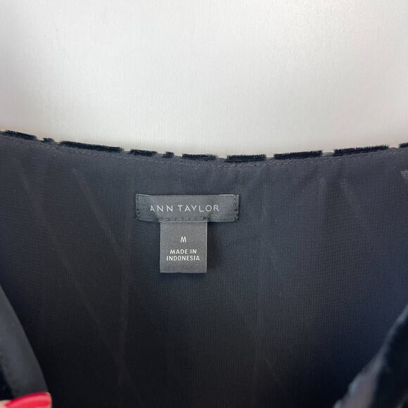 Ann Taylor Size M Diamond Argyle Pattern Velvet Drapey Cami Tank Top Black - Picture 4 of 9